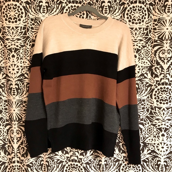 French Connection Sweaters - NWT French Connection neutral sweater